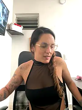 Sophia House  online show from 10.20.25