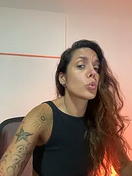 Sophia House  online show from 03.25.26