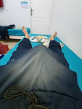 RaoufDz17cm online show from 10.17.25