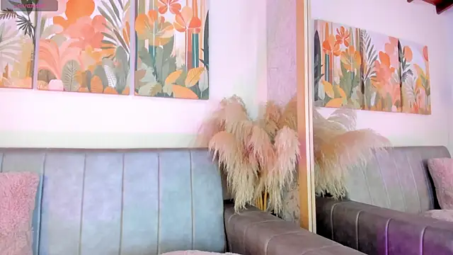 Celeste-Evanns online show from 11.28.25