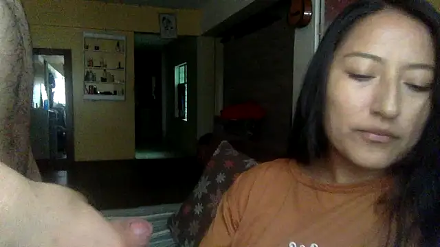 Snapshot of AlbyberCH chatting on 04.17.26 AlbyberCH online show from 04.17.26
