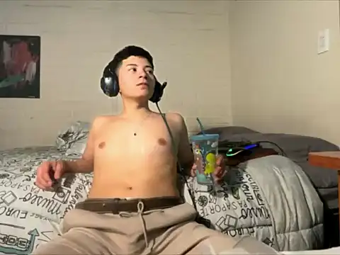 Snapshot of feeelipe2007 chatting on 09.09.25 feeelipe2007 online show from 09.09.25