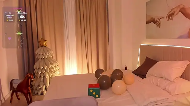 Lisa Blossom online show from 12.18.25