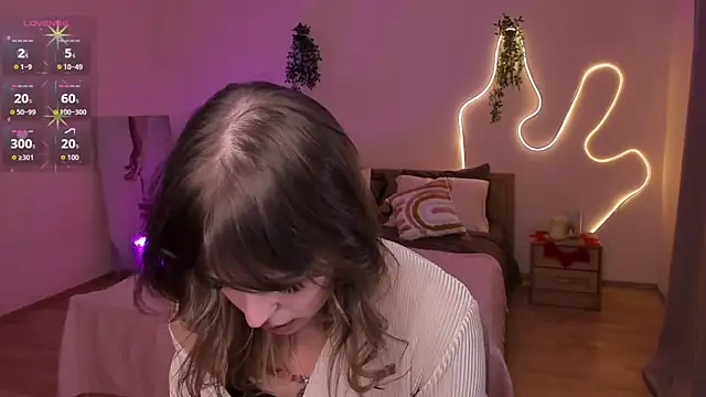 Lisa Blossom online show from 04.30.26