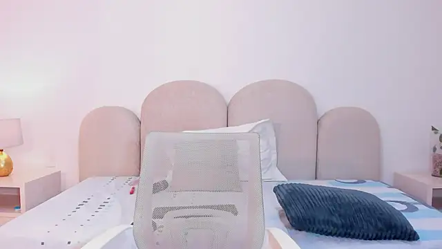 najwa   online show from 12.04.25