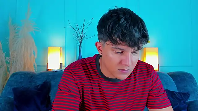 Leo Savage  online show from 03.04.26