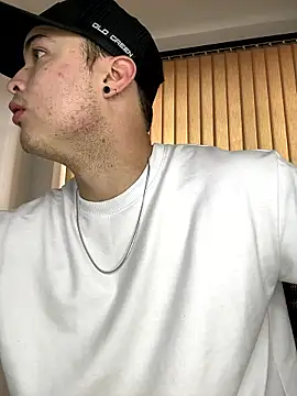 Snapshot of Alexander_ferre chatting on 01.11.26 Alexander ferre online show from 01.11.26