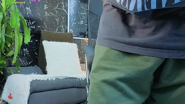 Snapshot of Alexander_ferre chatting on 03.13.26 Alexander ferre online show from 03.13.26