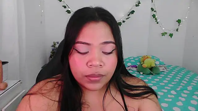 Juicy elenxx online show from 06.19.26