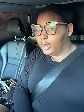 PoppyLuxe online show from 11.29.25