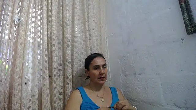 Snapshot of gabbyparker_ chatting on 02.09.26 gabbyparker online show from 02.09.26