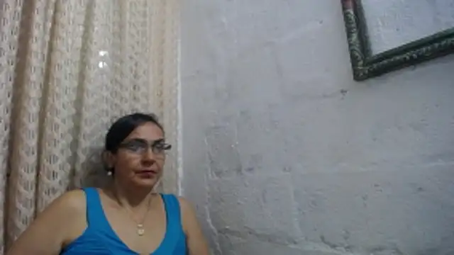 Snapshot of gabbyparker_ chatting on 03.01.26 gabbyparker online show from 03.01.26