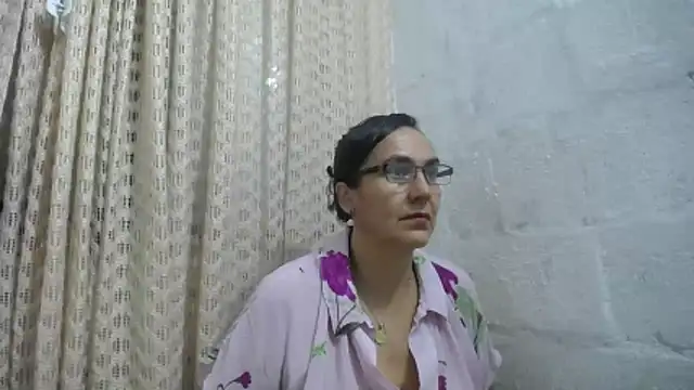 Snapshot of gabbyparker_ chatting on 03.19.26 gabbyparker online show from 03.19.26