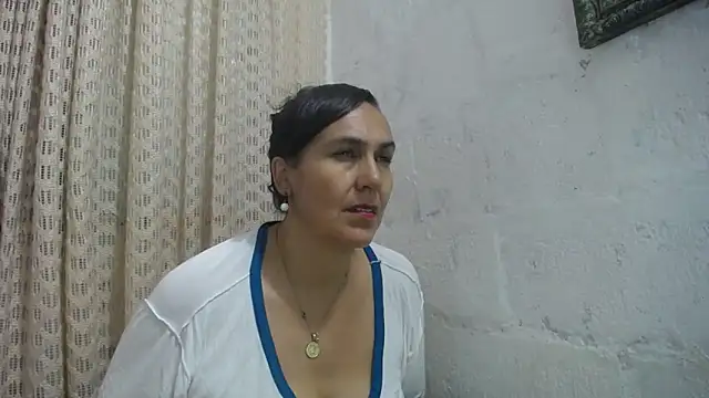 gabbyparker  online show from 05.08.26