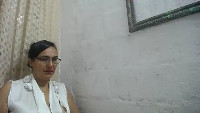 gabbyparker  online show from 05.09.26