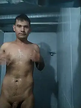 Snapshot of delesteli chatting on 11.05.25 delesteli online show from 11.05.25