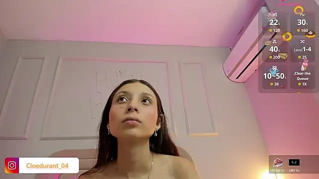 Snapshot of Cloedurant chatting on 07.05.26 Cloedurant online show from 07.05.26