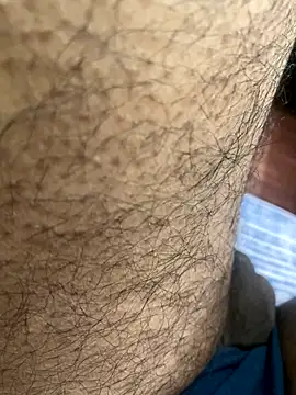 Snapshot of Binuthomas chatting on 09.11.25 Binuthomas online show from 09.11.25