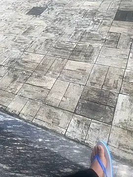 Snapshot of Binuthomas chatting on 10.30.25 Binuthomas online show from 10.30.25