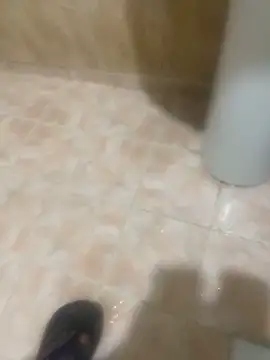 Snapshot of Binuthomas chatting on 11.25.25 Binuthomas online show from 11.25.25