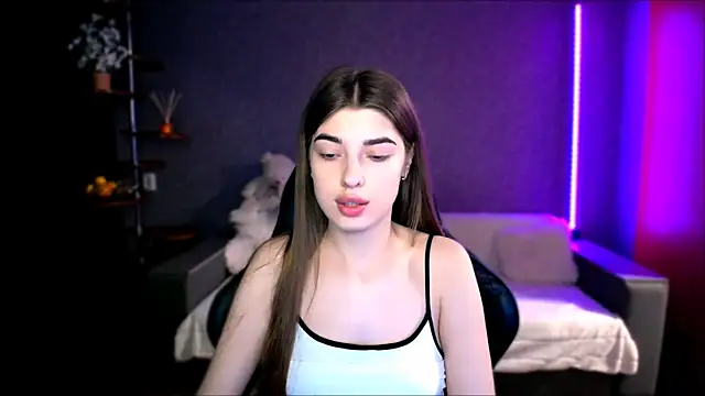 Dianaa Lee0 online show from 09.18.25