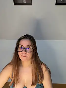 Snapshot of Francesexe chatting on 03.15.26 Francesexe online show from 03.15.26