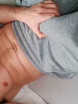 Snapshot of pollon621 chatting on 02.22.26 pollon621 online show from 02.22.26