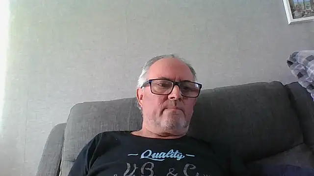 Snapshot of naughtygrandad1 chatting on 03.19.26 naughtygrandad1 online show from 03.19.26