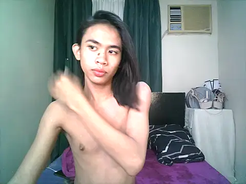 Snapshot of Sweet-shopia chatting on 10.03.25 Sweet-shopia online show from 10.03.25