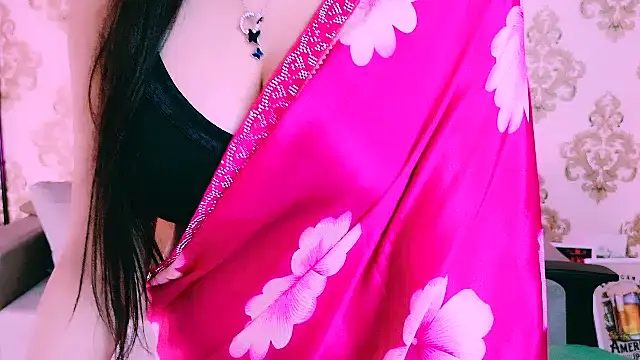 Snapshot of My_Rose chatting on 01.11.26 My Rose online show from 01.11.26