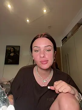 OliviaaFischer online show from 06.15.26