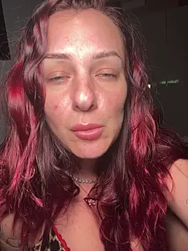Snapshot of OliviaaFischer chatting on 07.17.26 OliviaaFischer online show from 07.17.26