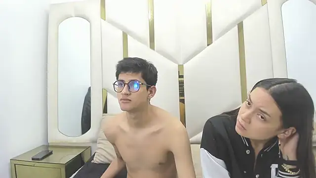 Snapshot of Noa_Arez chatting on 10.11.25 Noa Arez online show from 10.11.25