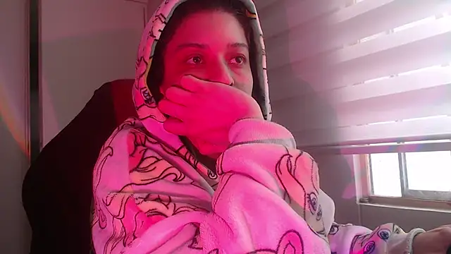 miss carmila1 online show from 10.26.25