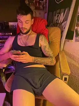 Mexxwell69 online show from 10.26.25