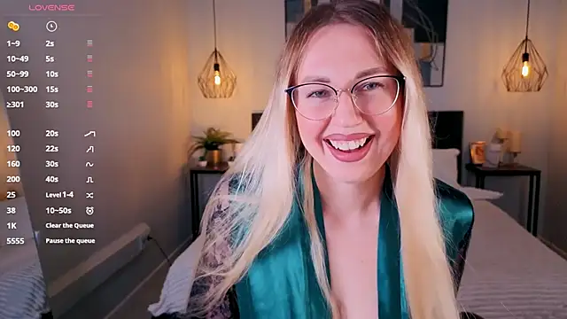 Snapshot of Lexi_terele chatting on 09.14.25 Lexi terele online show from 09.14.25