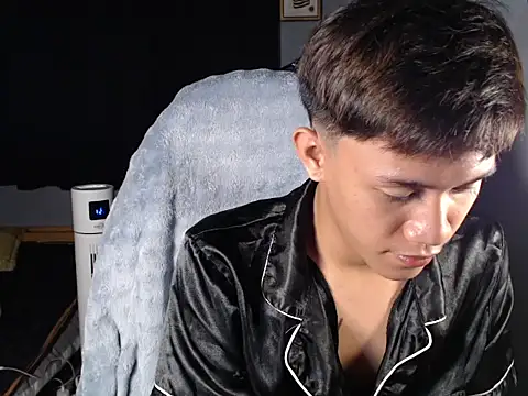 naughtyboyloy 0 online show from 03.25.26