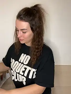 Snapshot of MandiBrooks chatting on 02.11.26 MandiBrooks online show from 02.11.26