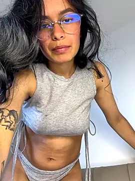 Melissa coch online show from 10.12.25