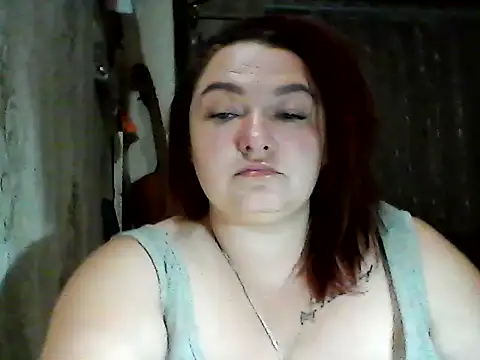 Snapshot of AngelQSky chatting on 11.06.25 AngelQSky online show from 11.06.25