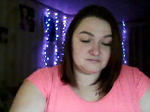 Snapshot of AngelQSky chatting on 01.06.26 AngelQSky online show from 01.06.26