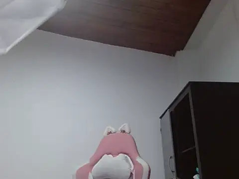 Crystal Star  online show from 09.16.25