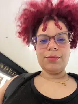 Enyagleam  online show from 10.12.25