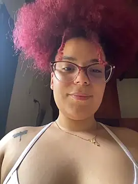 Enyagleam  online show from 12.14.25