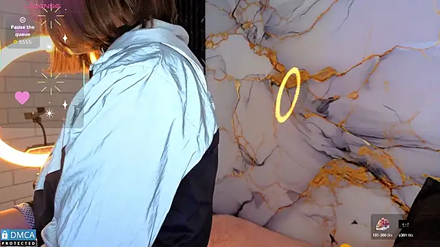 nena cupcake  online show from 11.19.25