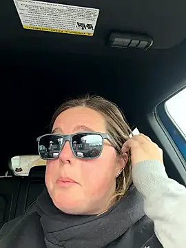 hornykitty1210 online show from 01.14.26