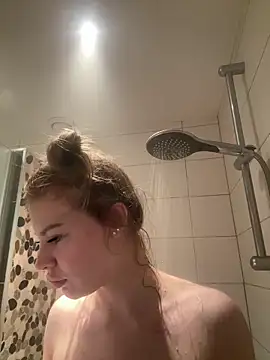 Chloemillerrxx online show from 11.26.25