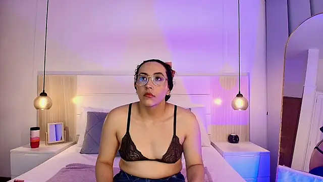 alehia cute online show from 10.09.25