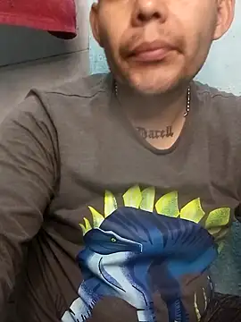 Snapshot of fboycdjuaez chatting on 10.21.25 fboycdjuaez online show from 10.21.25