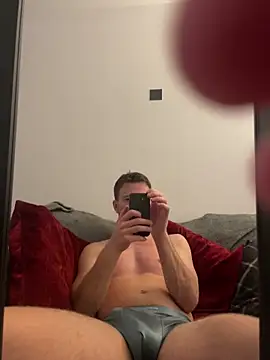 AndyArno2533 online show from 09.11.25